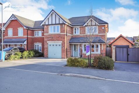 4 bedroom detached house for sale