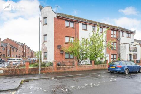 2 bedroom ground floor flat for sale