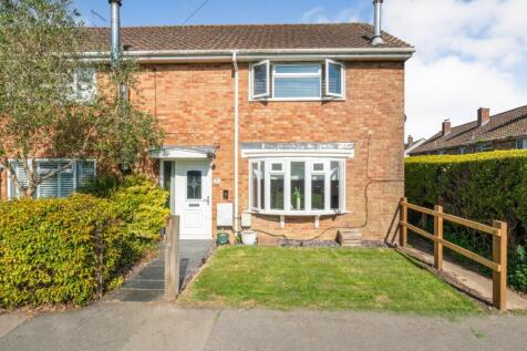 2 bedroom semi-detached house for sale