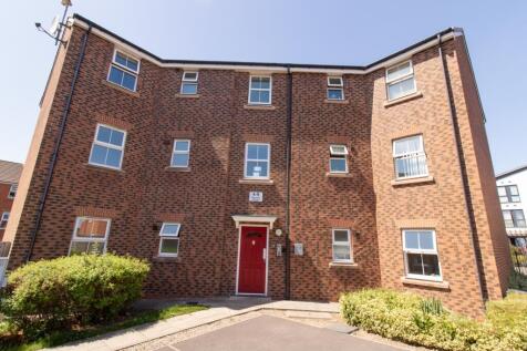 2 bedroom ground floor flat for sale