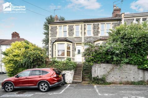4 bedroom end of terrace house for sale