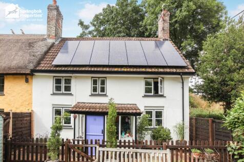 3 bedroom end of terrace house for sale