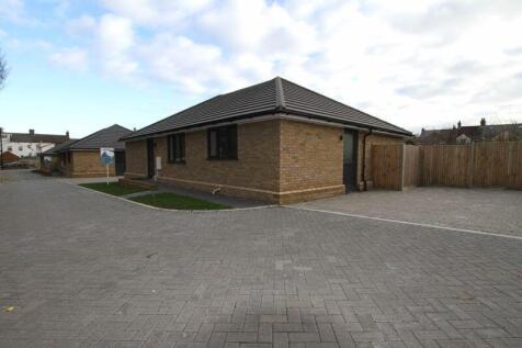 3 bedroom detached bungalow for sale