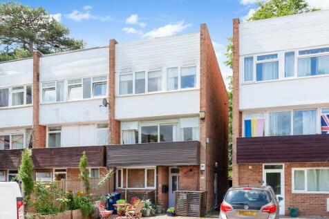 Horwood Close, Headington, OX3 4 bed apartment for sale