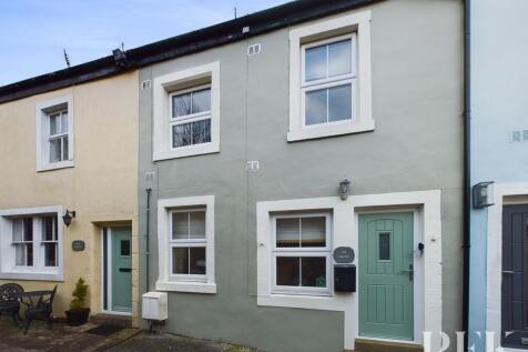 St. Helens Street, Cockermouth CA13 2 bed terraced house for sale