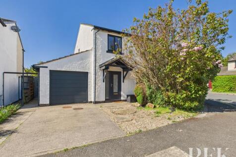 Lowrey Close, Beckermet CA21 3 bed detached house for sale