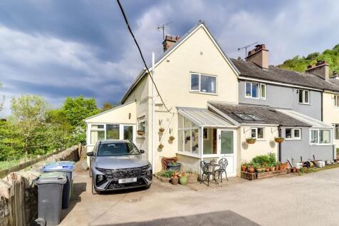 Cockermouth CA13 3 bed end of terrace house for sale
