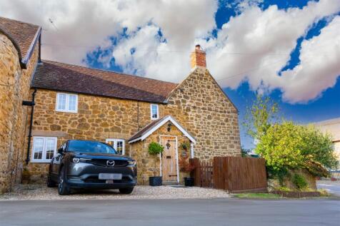 Donyatt 3 bed house for sale