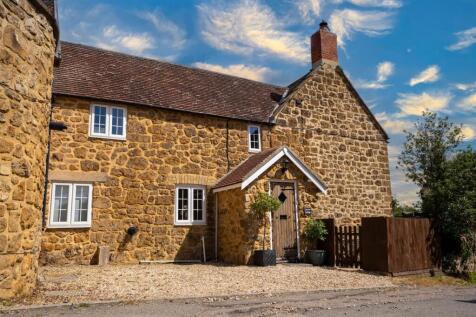 Donyatt 3 bed house for sale