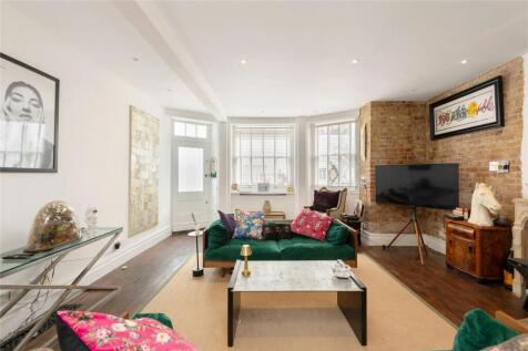 Roland Gardens, South Kensington, SW7 3 bed apartment for sale