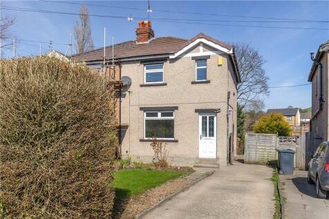 West Park, Guiseley, Leeds, West... 2 bed semi