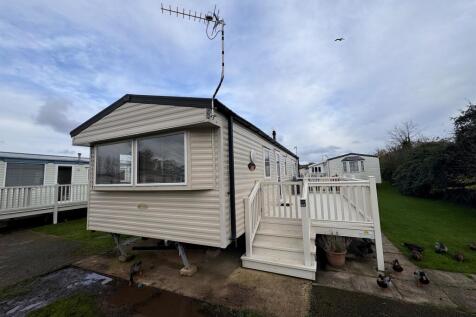 2 bedroom park home for sale