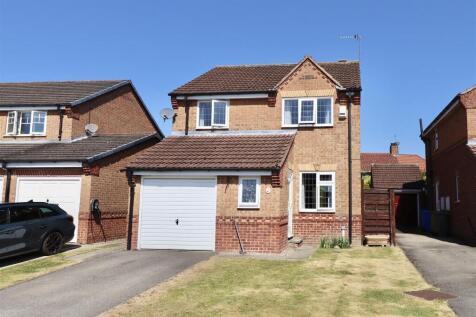 School Close, Stamford Bridge, York 3 bed detached house for sale