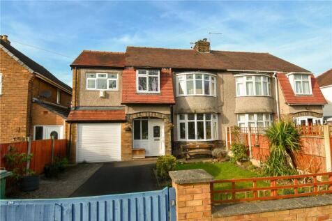 4 bedroom semi-detached house for sale