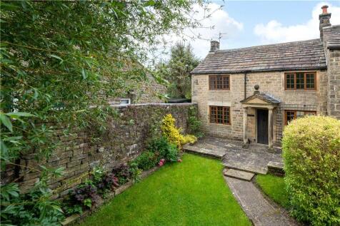 Bridgehouse Gate, Pateley Bridge... 3 bed end of terrace house for sale