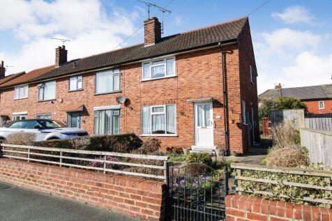 Manor Road, Knaresborough, HG5 2 bed semi