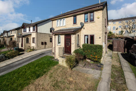 The Oval, Bingley, West Yorkshire, BD16 2 bed semi