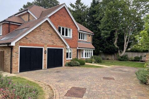 Sycamore Place, Warlingham 5 bed detached house for sale