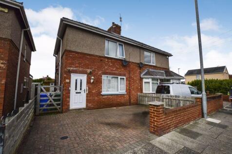 2 bedroom semi-detached house for sale