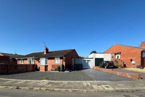2 bedroom bungalow for sale