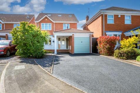 Celandine Close, Kingswinford DY6 5 bed detached house for sale