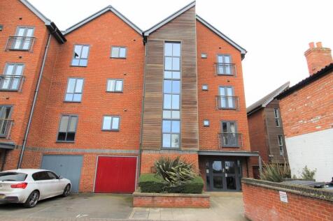 The Wharf, Morton 2 bed apartment for sale