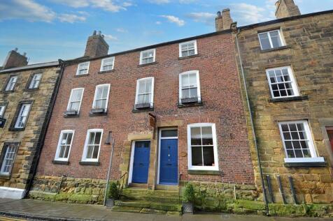 4 bedroom terraced house for sale