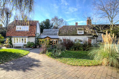 Walden Road, Saffron Walden CB11 4 bed detached house for sale