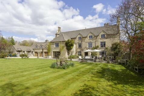 6 bedroom house for sale