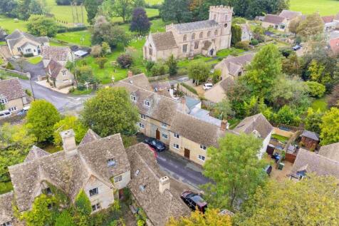 3 bedroom cottage for sale