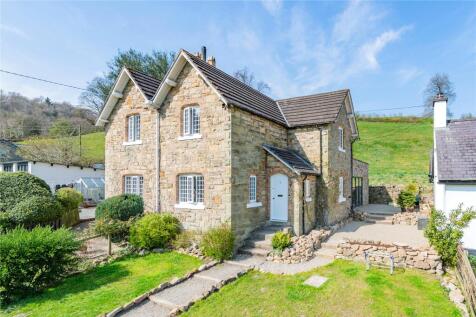 Pant Glas, Oswestry, Shropshire 3 bed semi