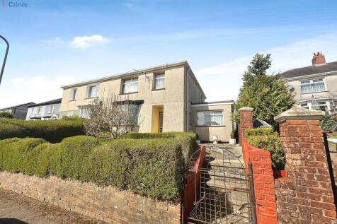 Griffiths Terrace, Maesteg, Bridgend.... 3 bed semi
