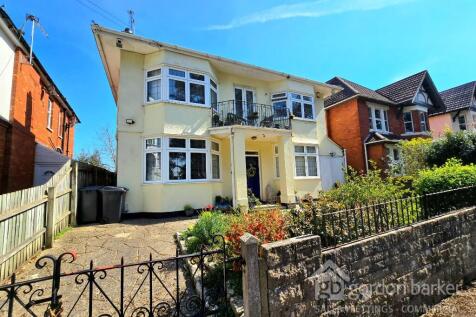 Linwood Road, Bournemouth BH9 6 bed detached house for sale