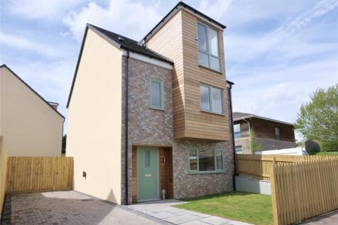 Architecturally designed townhouse in... 4 bed detached house for sale