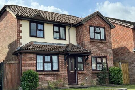 Perryfields, Burgess Hill 4 bed detached house for sale