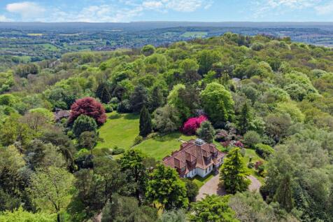 Tupwood Lane, Caterham, Surrey 6 bed detached house for sale