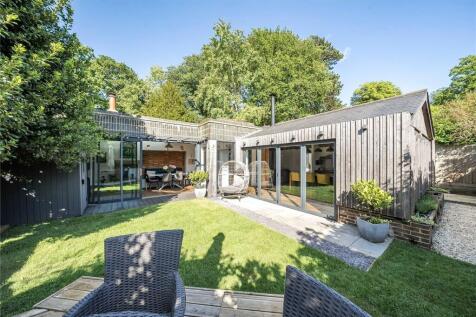 Ashdown Place, Forest Row, East Sussex 3 bed detached house for sale