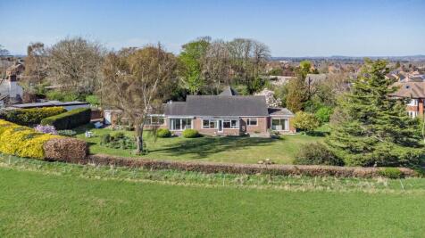 5 bedroom bungalow for sale