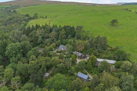 10 bedroom detached house for sale