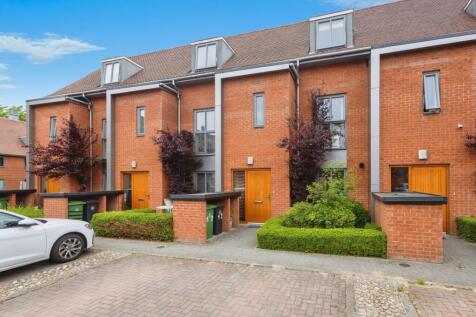 4 bedroom house for sale