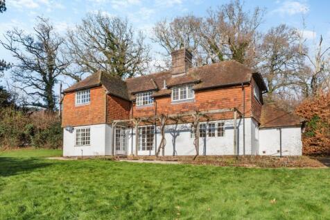 Roundhurst, Haslemere, Surrey 4 bed detached house for sale
