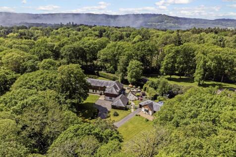 7 bedroom detached house for sale