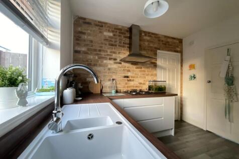 Brancepeth Terrace, Jarrow, Tyne and... 3 bed semi