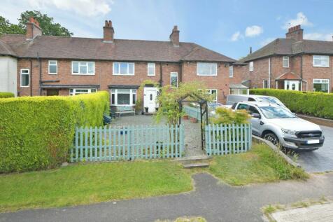 3 bedroom terraced house for sale