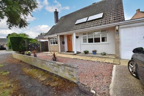 Claremont Road, Burgh Le Marsh, PE24 2 bed bungalow for sale
