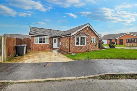 Hastings Drive, Wainfleet All Saints... 4 bed bungalow for sale