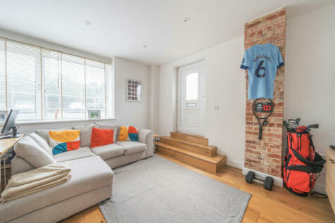 1 bedroom flat for sale