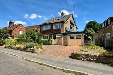 Cramhurst Lane, Godalming GU8 3 bed detached house for sale