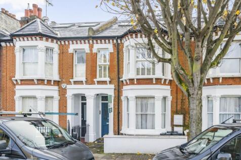 Chatto Road, Battersea, London, SW11 3 bed flat for sale