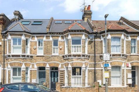 Shuttleworth Road, Battersea, London... 4 bed terraced house for sale